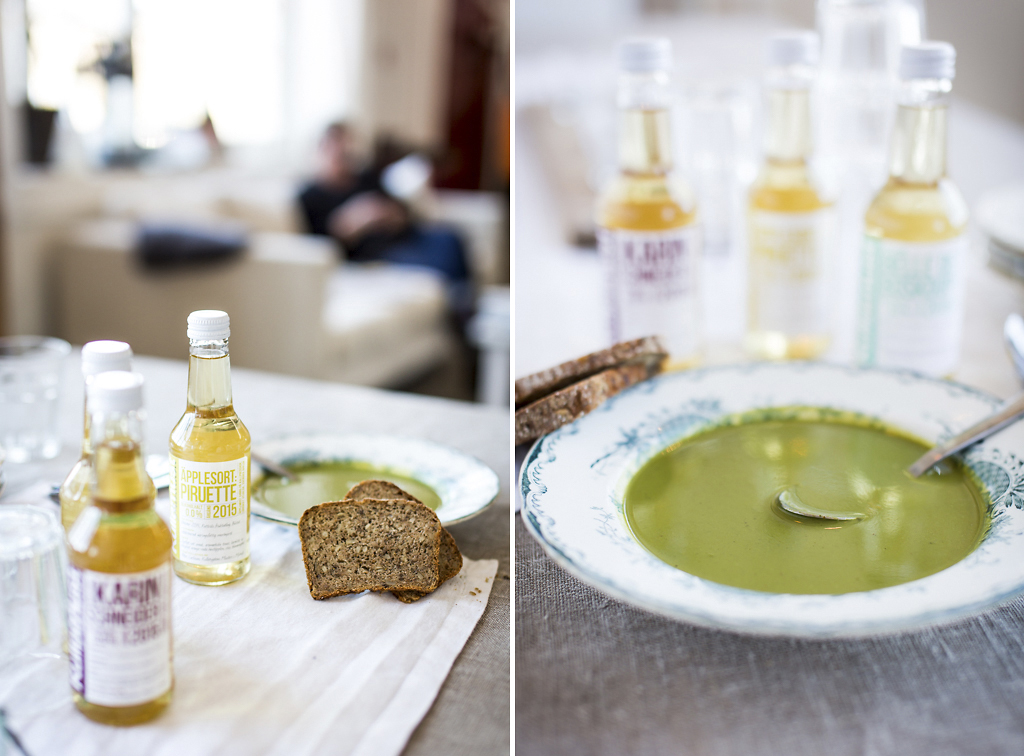Nässel-och ramslökssoppa med smak av äpple. Foto: Torbjörn Lagerwall